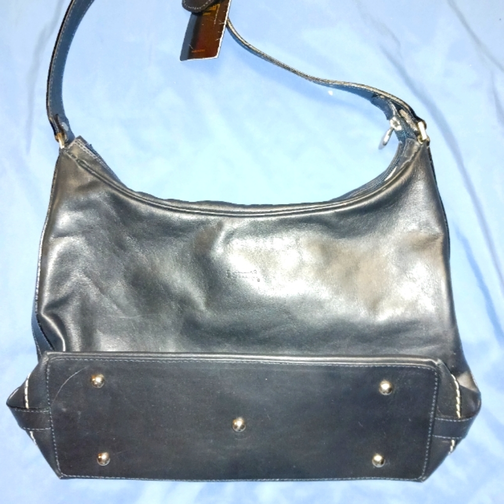 Isanti Leather Purse